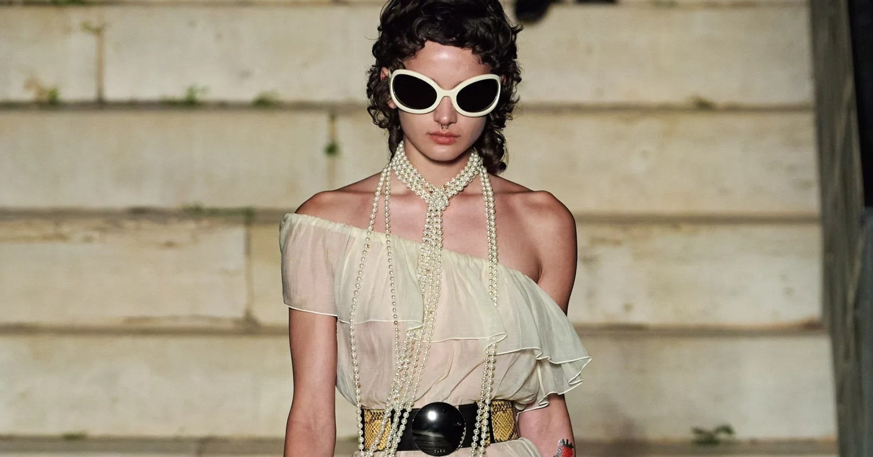 GUCCI RESORT 2023 კოლექცია და „კოსმოგონიის“ ნაწილი ეთო მიგრიაული