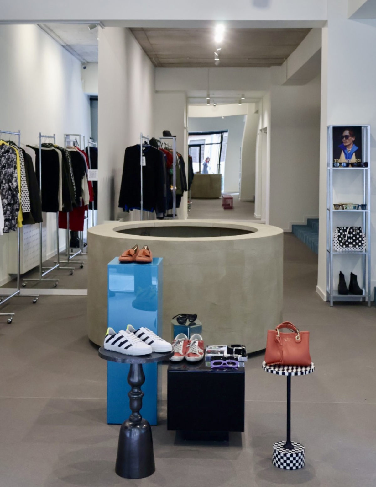 კონცეპტუალური მაღაზია, ბრენდები, movement concept store