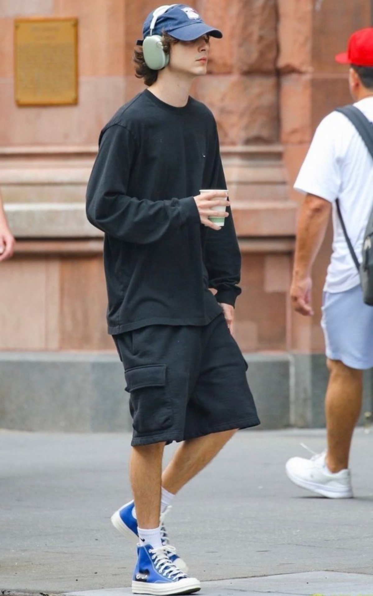 ტიმოთი შალომე, ყურსასმენები, airpods max