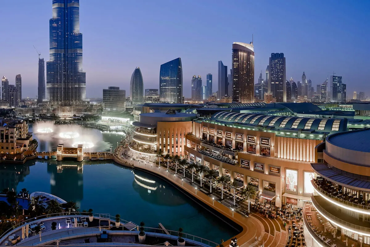 dubai mall,shopping,luxury,emirates,dubai,