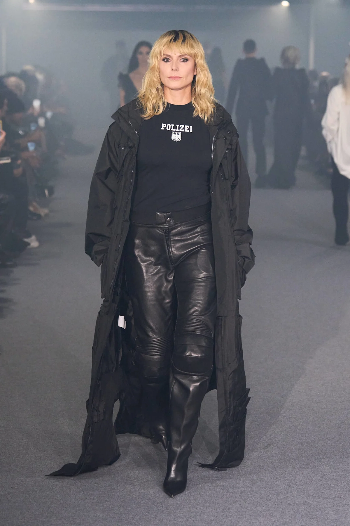 Heidi Klum, Paris fashion week, vetements, gvasalia, პარიზის მოდის კვირეული, გვასალია, ვეტმენი