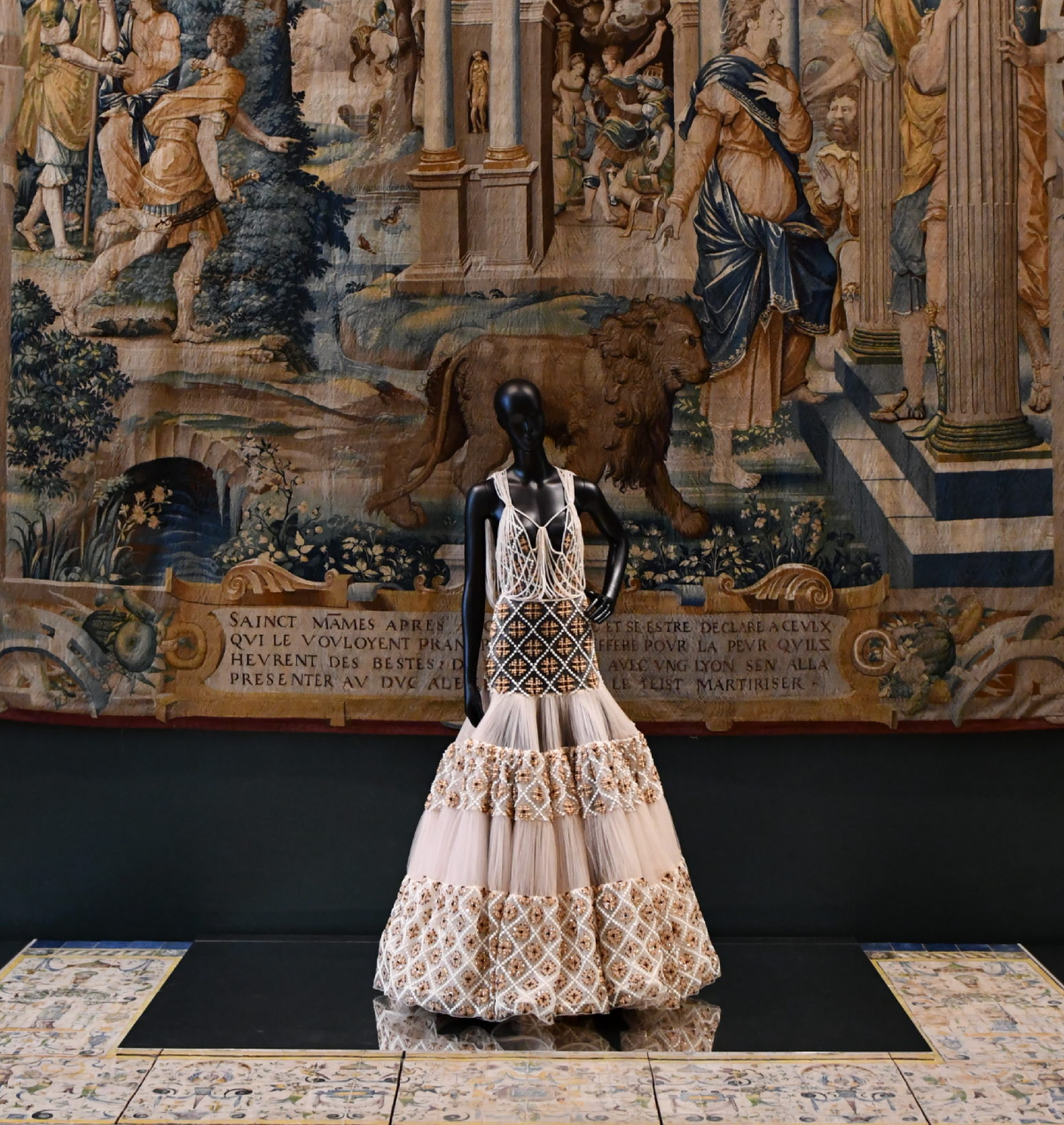 Louvre Couture, Objets d'Art, Objets de Mode,  მოდის გამოფენები პარიზში, fashion exhibitions in paris