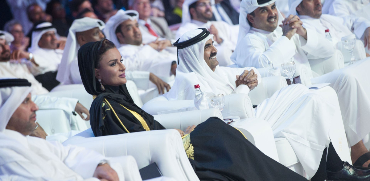 შეიხა მოზა ბინთ ნასერ ალ-მისნედი, Moza bint Nasser, კატარის სამეფო ოჯახი